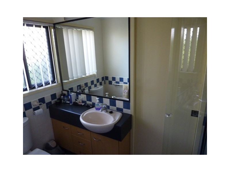 2/10 Lambton Street, Annerley QLD 4103