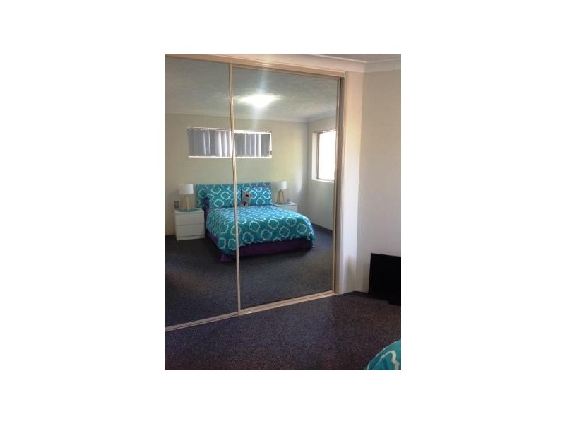 2/28 Sykes Court, Southport QLD 4215