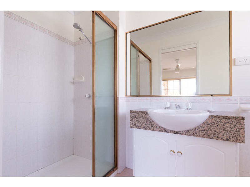 2/38 Salt Street, Windsor QLD 4030