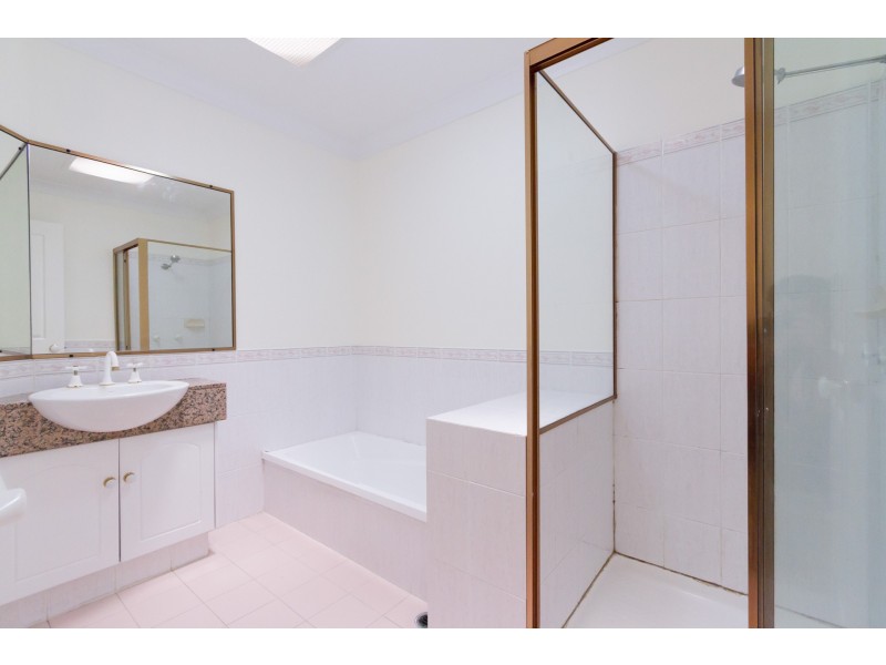 2/38 Salt Street, Windsor QLD 4030