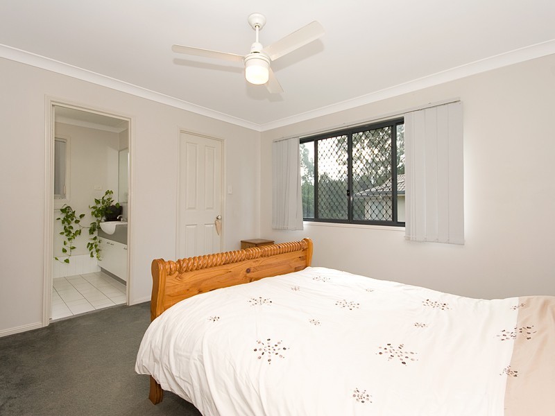 23 Sunset Place, Mcdowall QLD 4053