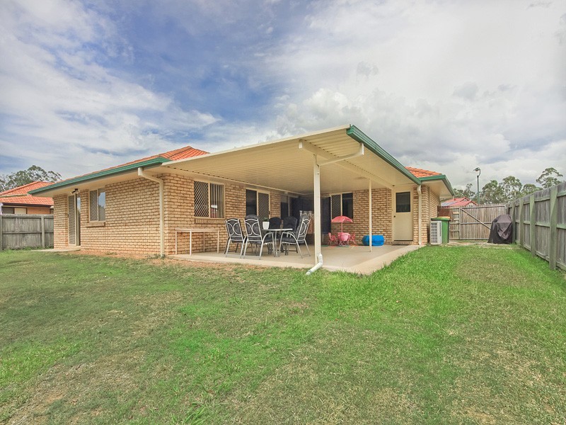 25 Paterson Place, Narangba QLD 4504