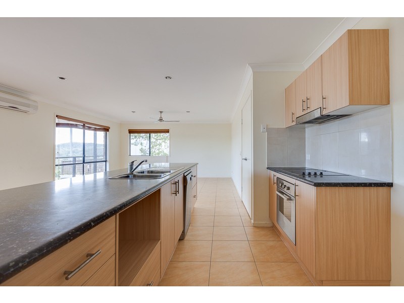 26 Lenna Court, Mount Warren Park QLD 4207