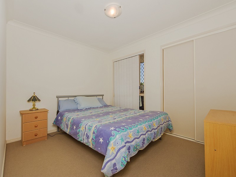 27 Barrs Avenue, Oxenford QLD 4210