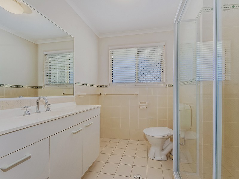 3/180 Queen Street, Southport QLD 4215