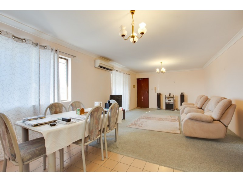 4/42 Macaulay Street, Coorparoo QLD 4151