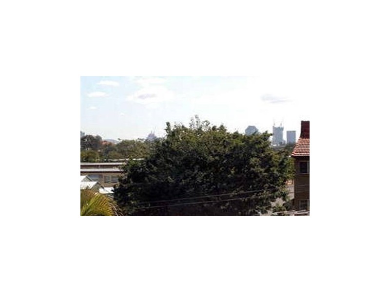 4/42 Macaulay Street, Coorparoo QLD 4151