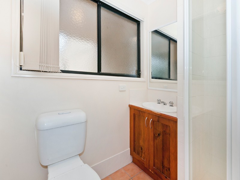 4/7 Curtis Street, Norman Park QLD 4170