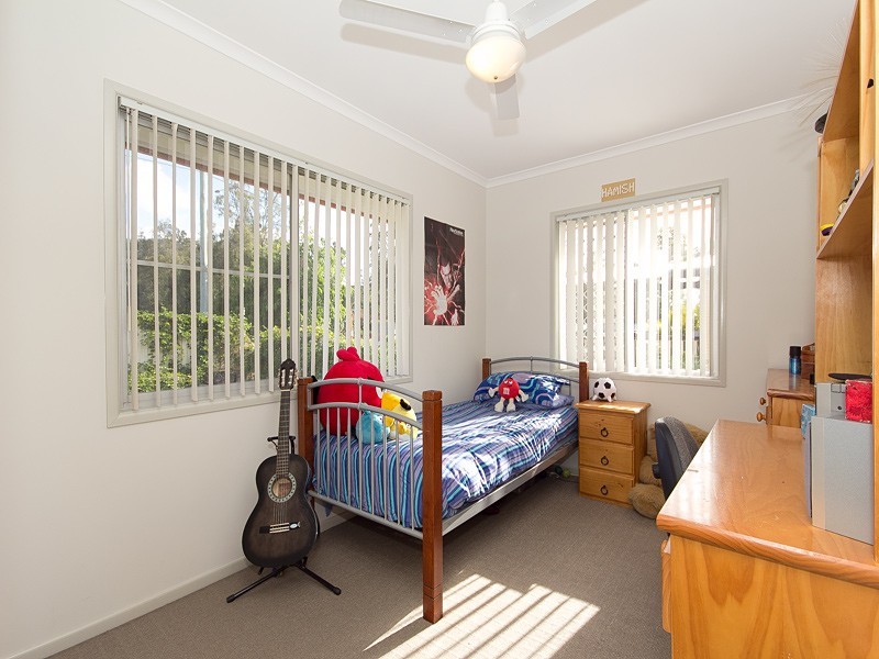 6 Satinay Street, Keperra QLD 4054