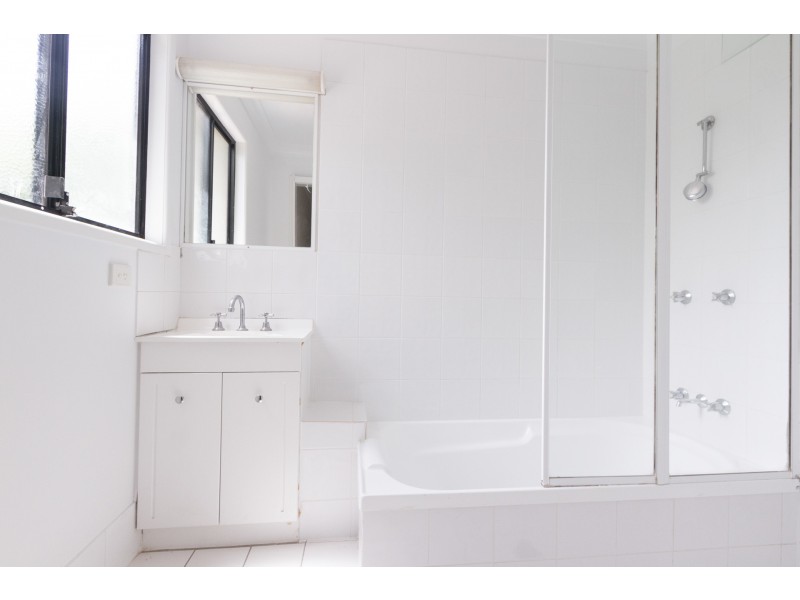 6/28-32 Fleming Road, Herston QLD 4006