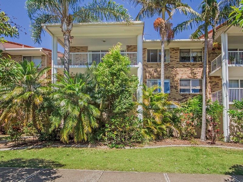 7/145 Muir Street, Labrador QLD 4215