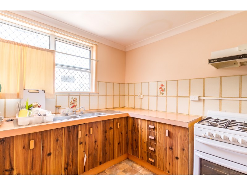 9/77 Warren Street, St Lucia QLD 4067