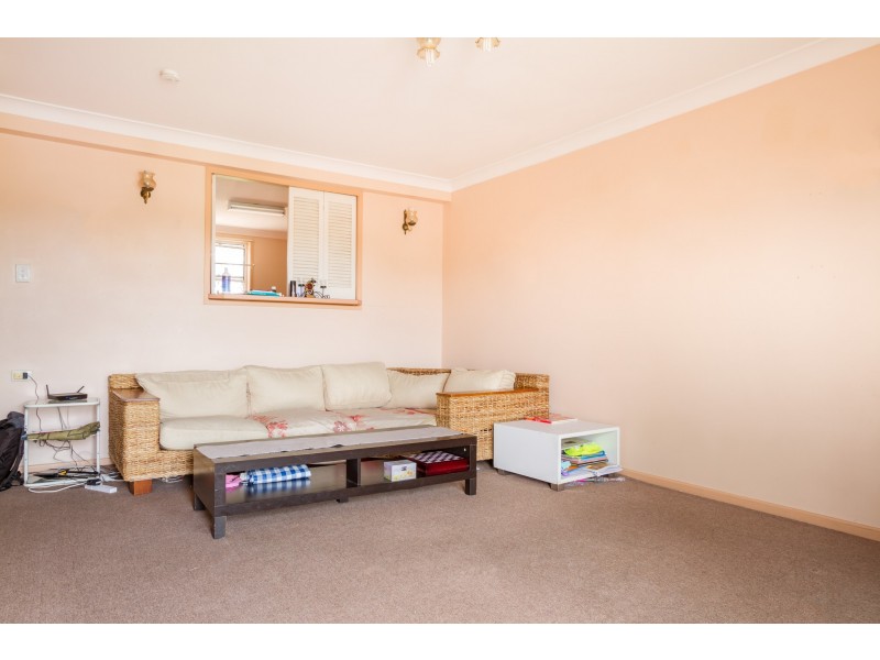 9/77 Warren Street, St Lucia QLD 4067