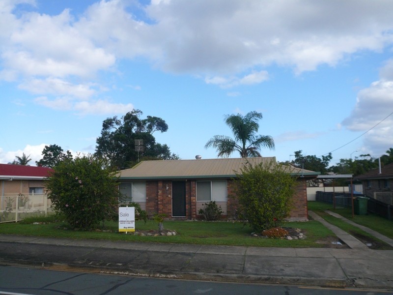 160 Benowa Rd, Southport QLD 4215
