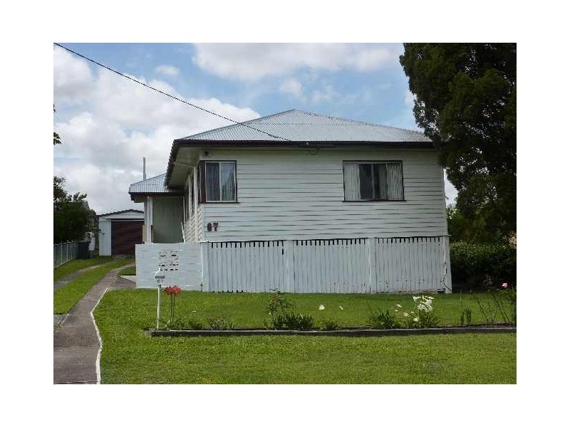 67 Mar Street, Holland Park QLD 4121