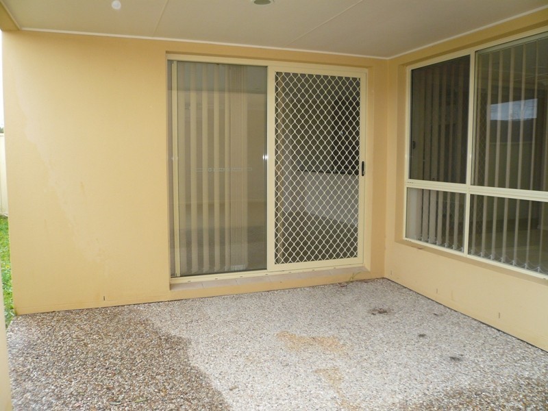 10 Noelene Lane, Arundel QLD 4214