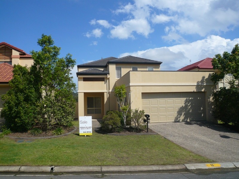 10 Noelene Lane, Arundel QLD 4214