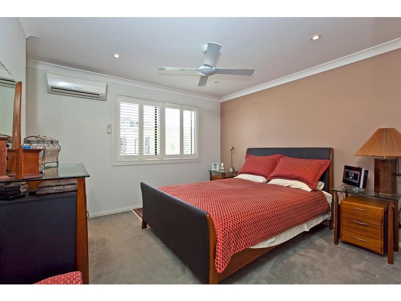 104/16 Surbiton Court, Carindale QLD 4152