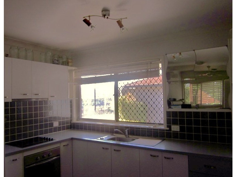 1/25 Reis Street, Woolloongabba QLD 4102