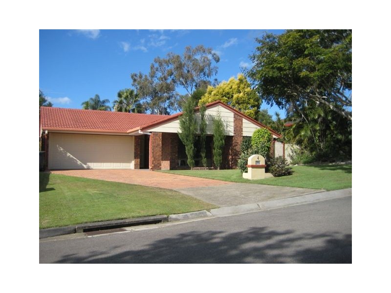 4 Edred Street, Carindale QLD 4152