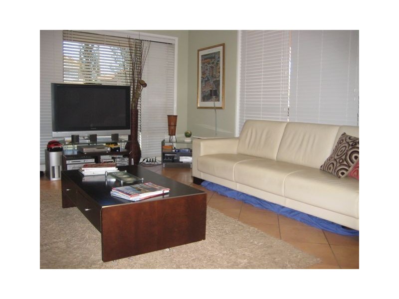 4 Edred Street, Carindale QLD 4152