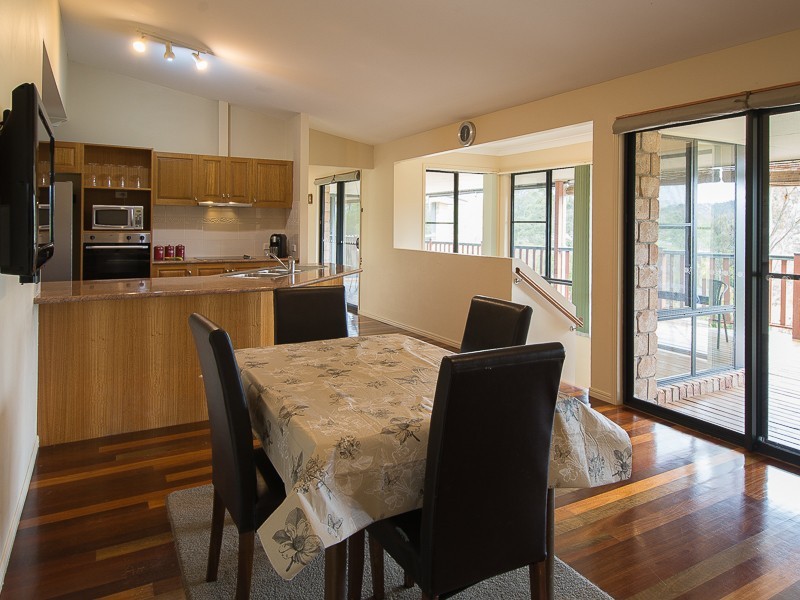 2 Riverina Court, Mudgeeraba QLD 4213