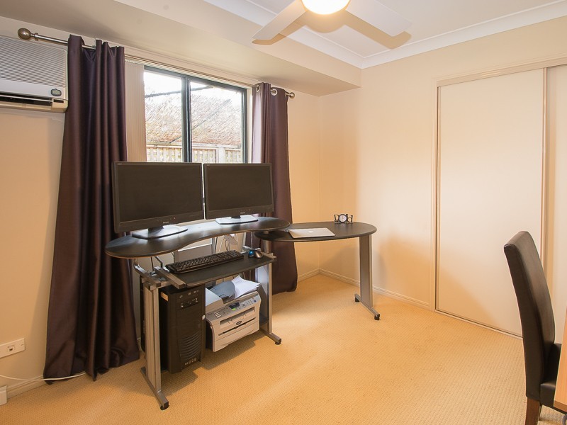 2 Riverina Court, Mudgeeraba QLD 4213