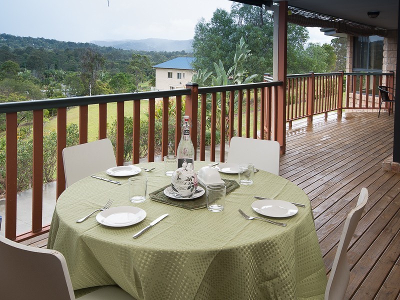 2 Riverina Court, Mudgeeraba QLD 4213