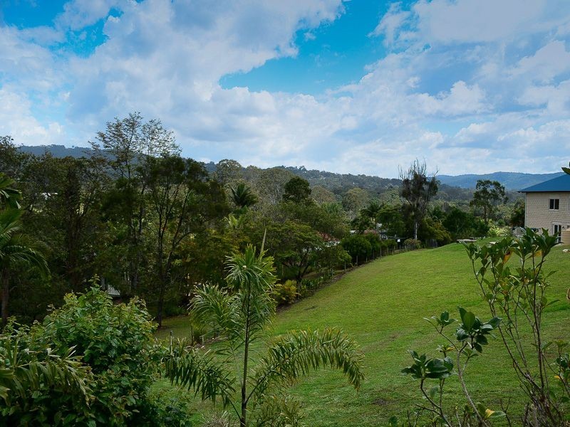 2 Riverina Court, Mudgeeraba QLD 4213