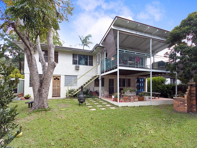 82 Monash Road, Tarragindi QLD 4121