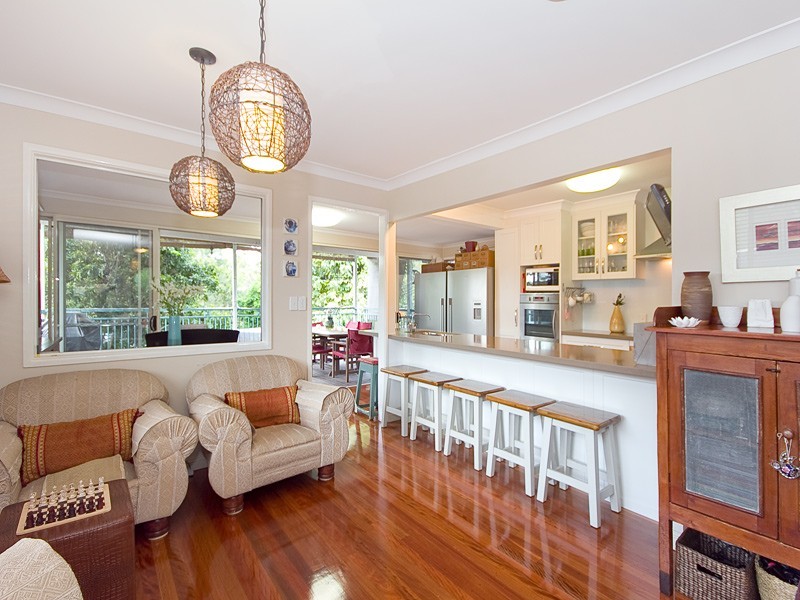 82 Monash Road, Tarragindi QLD 4121