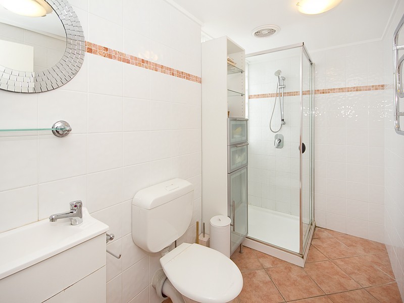 82 Monash Road, Tarragindi QLD 4121