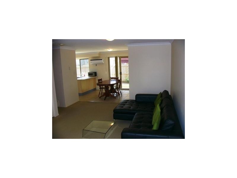 23/7 Johnston Street, Carina QLD 4152