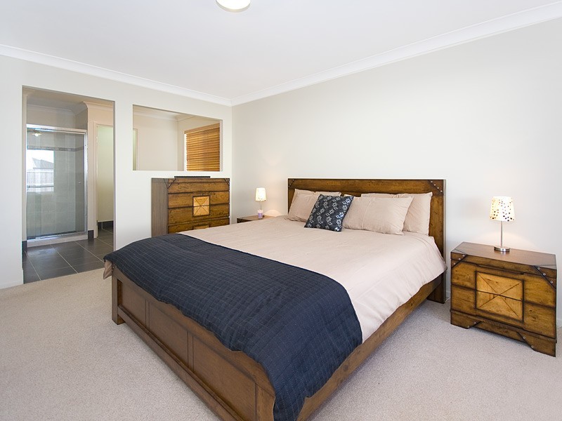 46 Injune Circuit, Calamvale QLD 4116