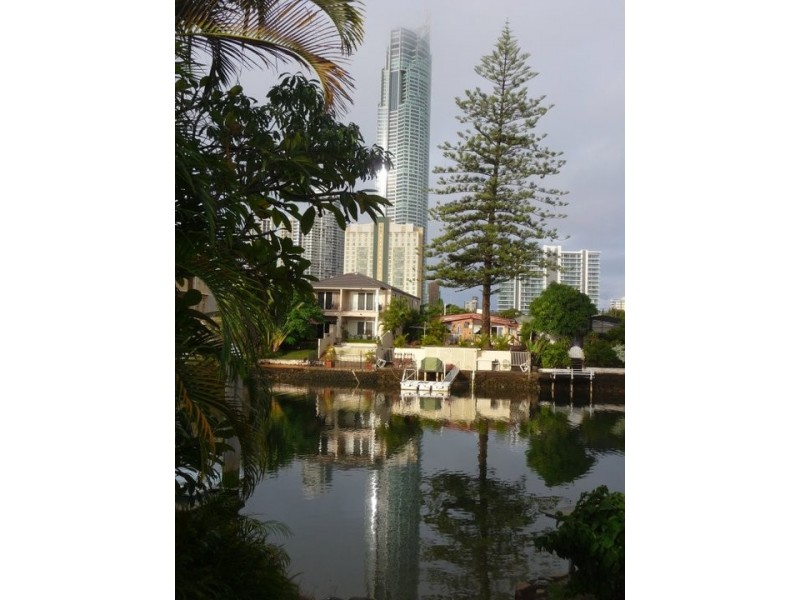 3/5 Mallana Street, Surfers Paradise QLD 4217