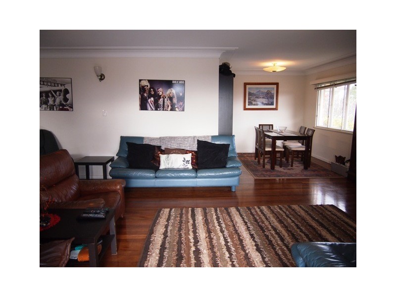 31 Thelma, Mount Gravatt East QLD 4122