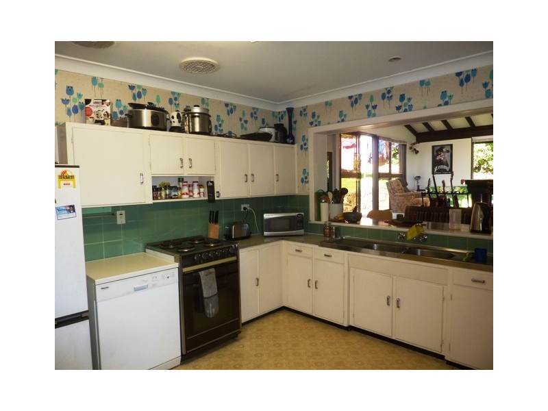 31 Thelma, Mount Gravatt East QLD 4122