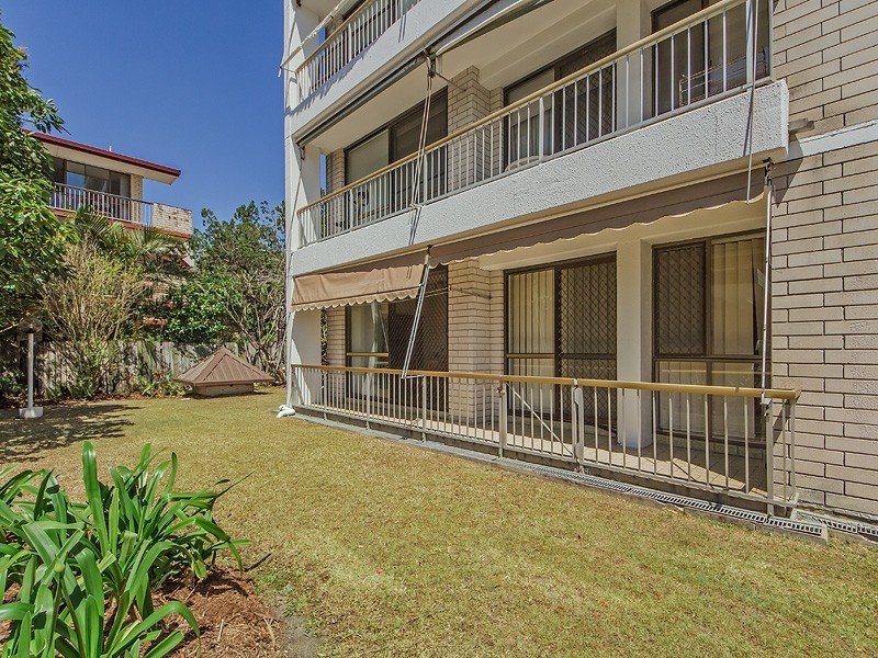 4/65 Bauer Street, Southport QLD 4215