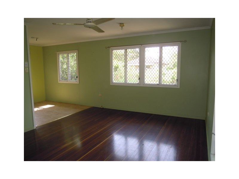 11 Julieanne Street, Gailes QLD 4300