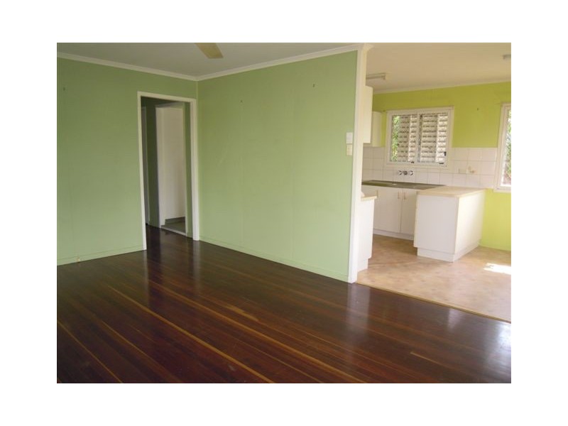 11 Julieanne Street, Gailes QLD 4300