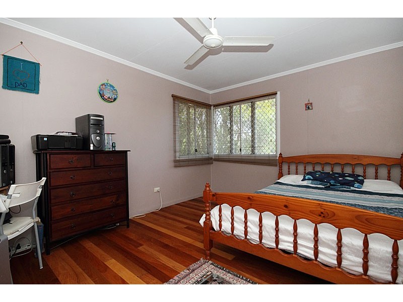 16 Julieanne Street, Gailes QLD 4300