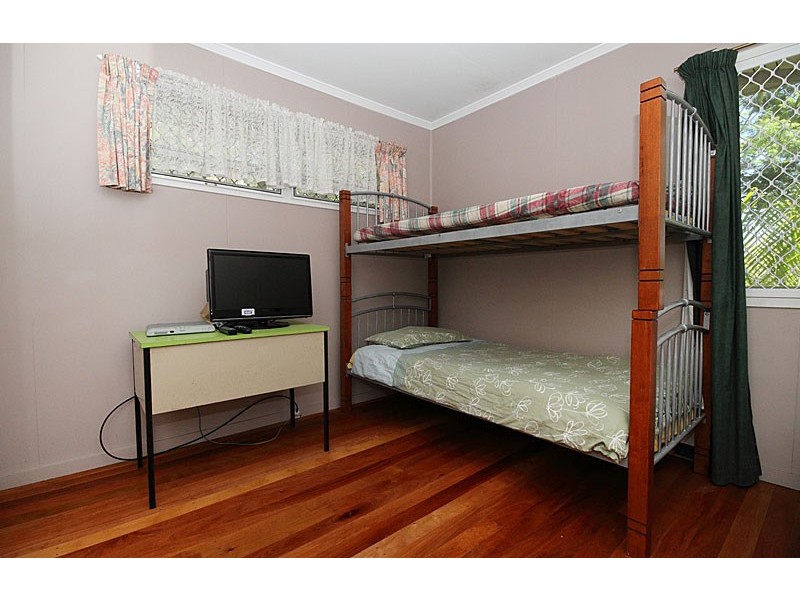 16 Julieanne Street, Gailes QLD 4300