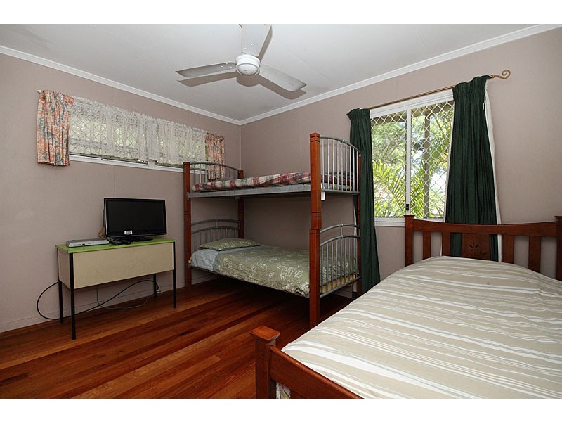 16 Julieanne Street, Gailes QLD 4300