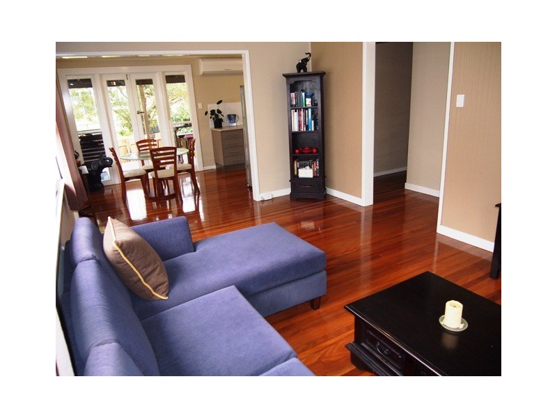 42 Mulsanne St, Holland Park West QLD 4121