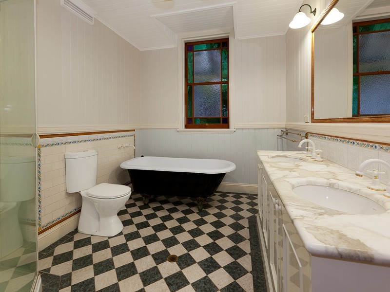 88 Enoggera Terrace, Red Hill QLD 4059