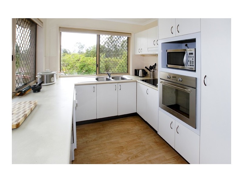 16 Boronia Outlook, Narangba QLD 4504