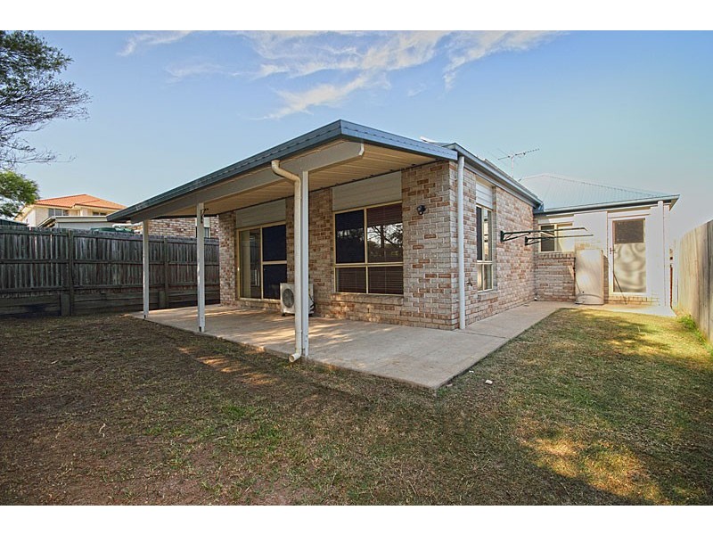 3 Trevi Pl, Springfield Lakes QLD 4300
