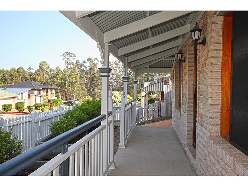 3 Trevi Pl, Springfield Lakes QLD 4300