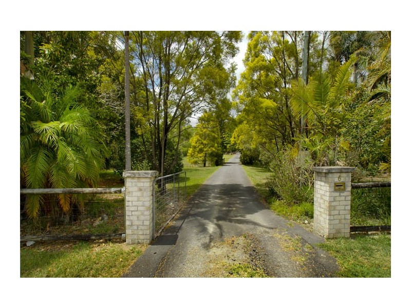 6 Sally Court, Warner QLD 4500