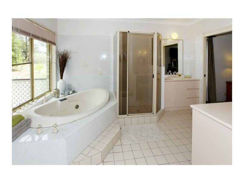 6 Sally Court, Warner QLD 4500